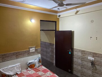 Bedroom in 2 BHK Builder Floor at Ansal Palam Triangle, Palam Vihar Extension – for Rent