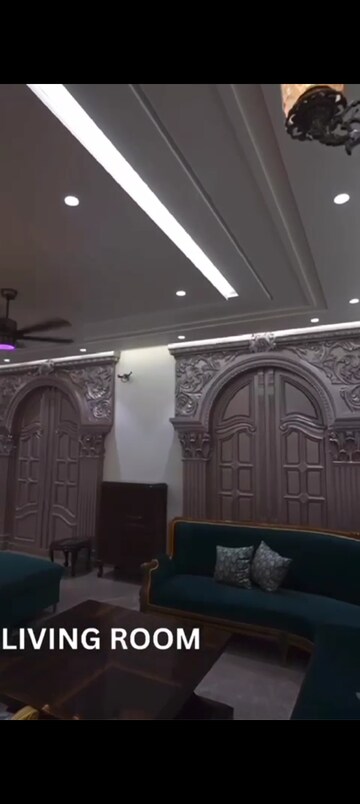 5 BHK Independent House For Sale in DLF Atria, Dlf Phase ii
