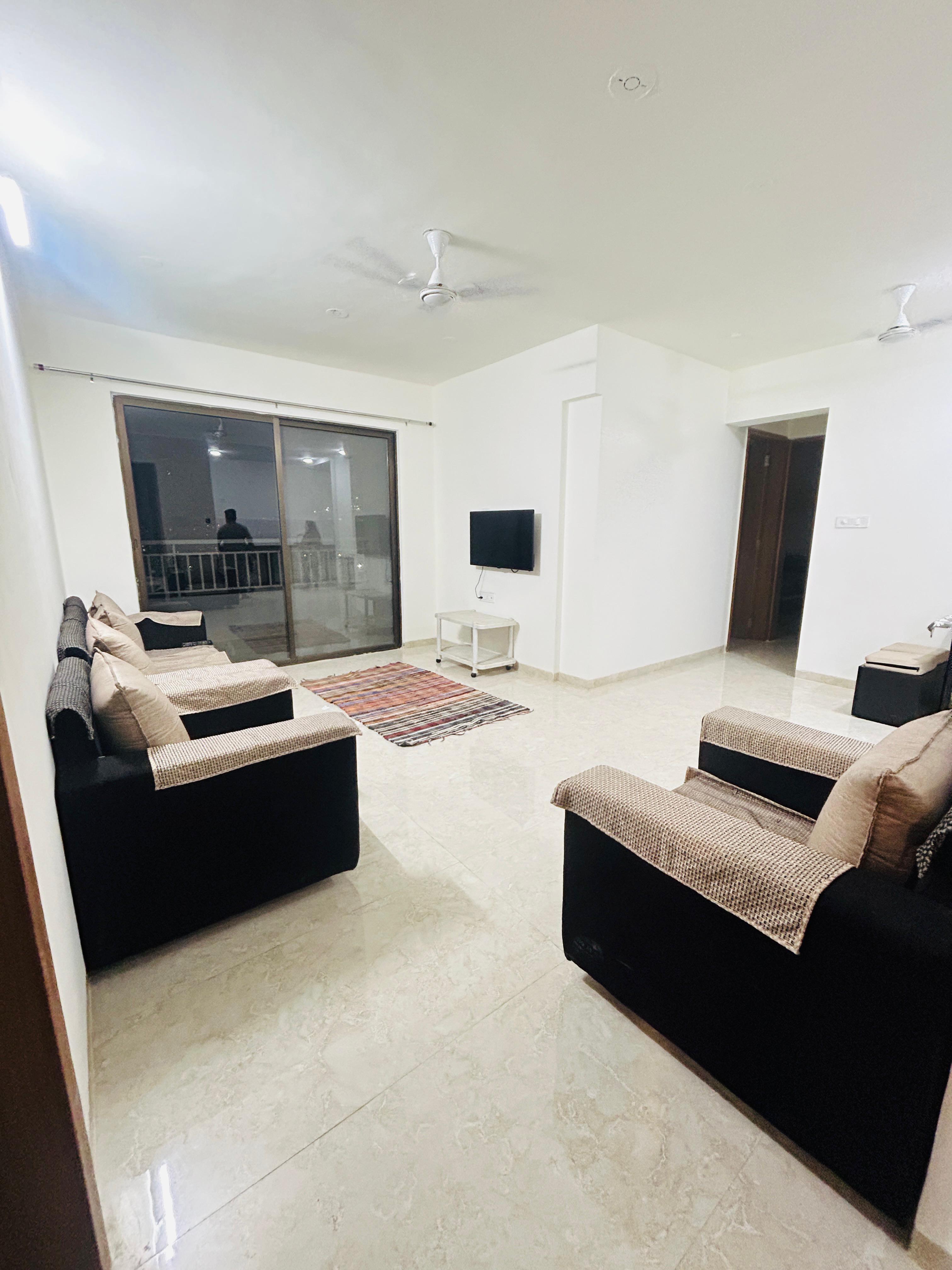 3 BHK + Extra Room 1500 Sq.Ft. Apartment in Gaikwad Nirvanas