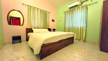 Bedroom in 2 BHK Builder Floor at Parra – for Rent