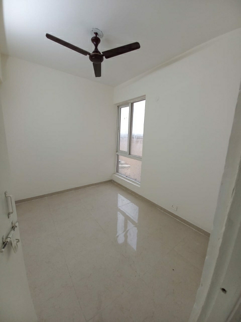 2 BHK 750 Sq.Ft. Apartment in Signature The Millennia 3