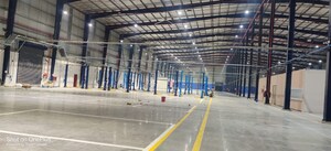 Parking in  Warehouse at Nh 8 – for Rent