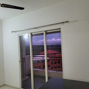 Room in 2 BHK Apartment at Puraniks Abitante Fiore, Bavdhan – for Rent