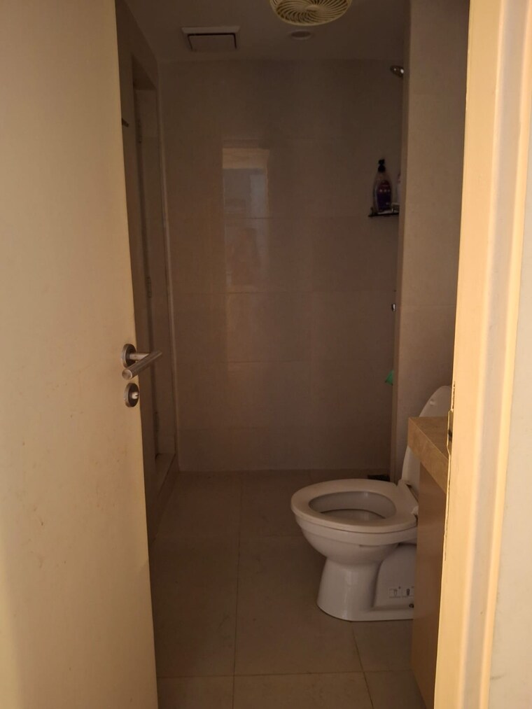 Bathroom, hiranandani-eagleridge-wing-b 3 Bedroom 999 Sq.Ft. Apartment In Thane West Thane 9306863