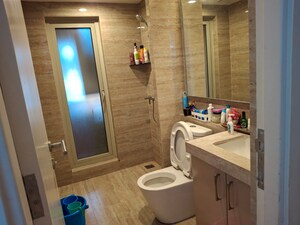 Bathroom in 3 BHK Apartment at Hiranandani Eagleridge Wing B, Thane West – for Rent