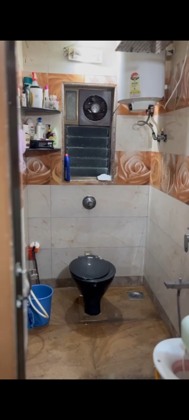 Bathroom, meher-manzil 2 Bedroom 800 Sq.Ft. Apartment In Mahim Mumbai 9306885