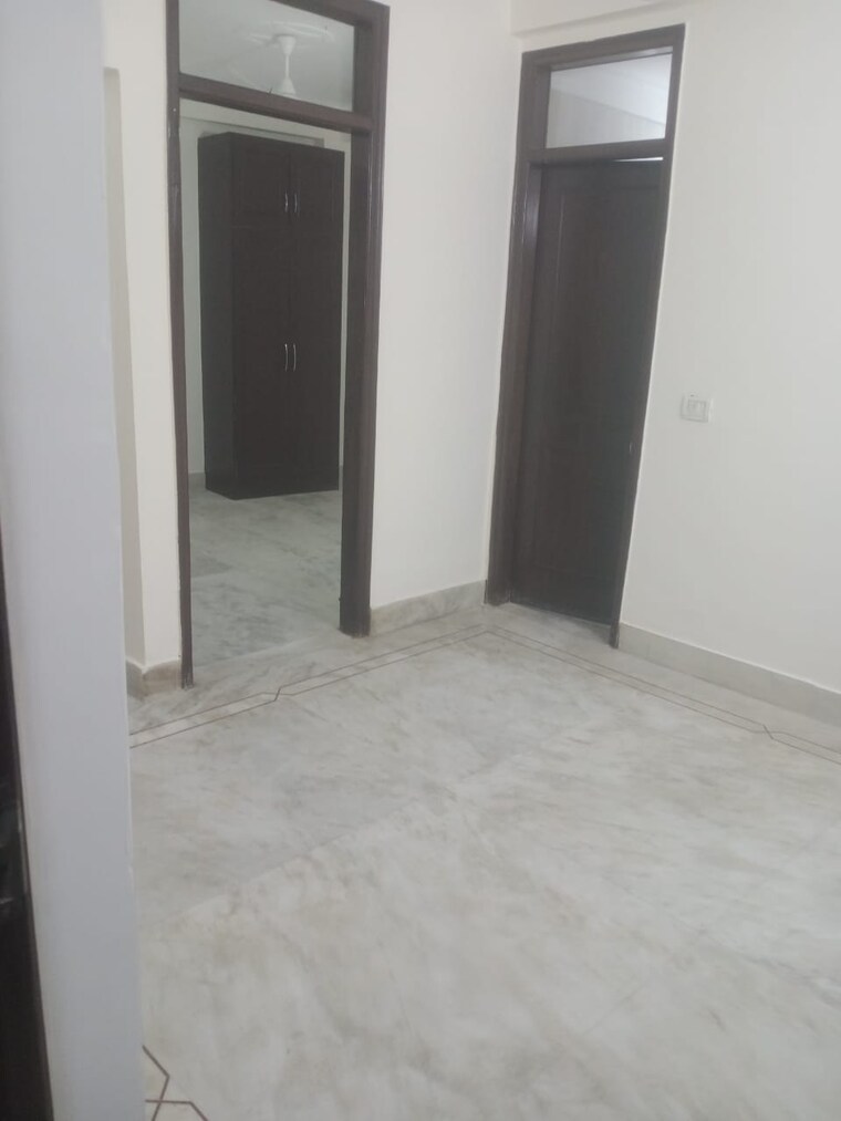 Room, sultanpur 1 Bedroom 450 Sq.Ft. Builder Floor In Sultanpur Delhi 9306870