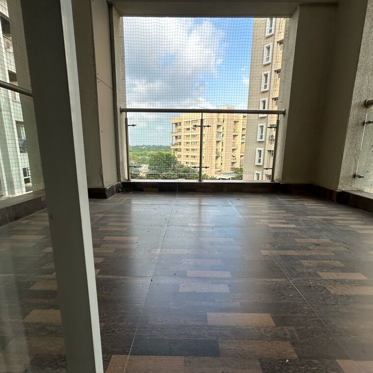 Room, kolte-patil-24k-glitterati 3 Bedroom 2120 Sq.Ft. Apartment In Pimple Nilakh Pune 9306886