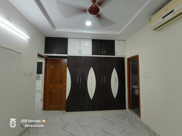 Room in 3 BHK Apartment at Kamala Nivas Ameerpet, Ameerpet – for Rent