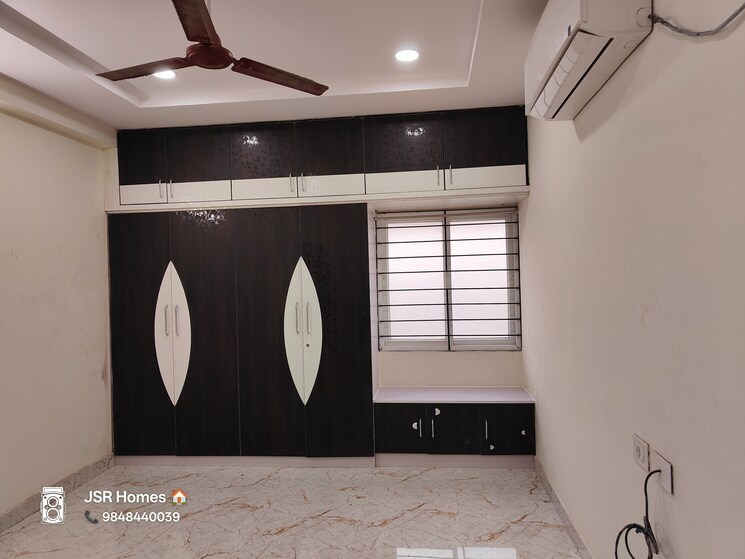 Room, kamala-nivas-ameerpet 3 Bedroom 1700 Sq.Ft. Apartment In Ameerpet Hyderabad 9306876