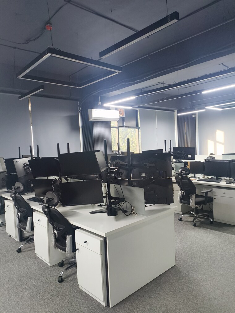 Team Area, sector 74 Commercial Office Space 7200 Sq.Ft. In Sector 74 Mohali 9306889