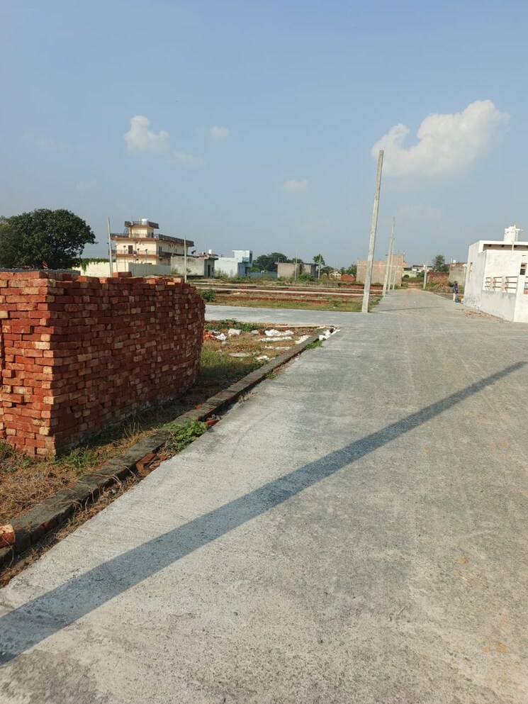 Exterior View, gautam buddha university  200 Sq.Yd. Plot In Gautam Buddha University Greater Noida 9306897