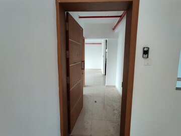  3 BHK Apartment at Vanaz Corner, Kothrud – for Sale