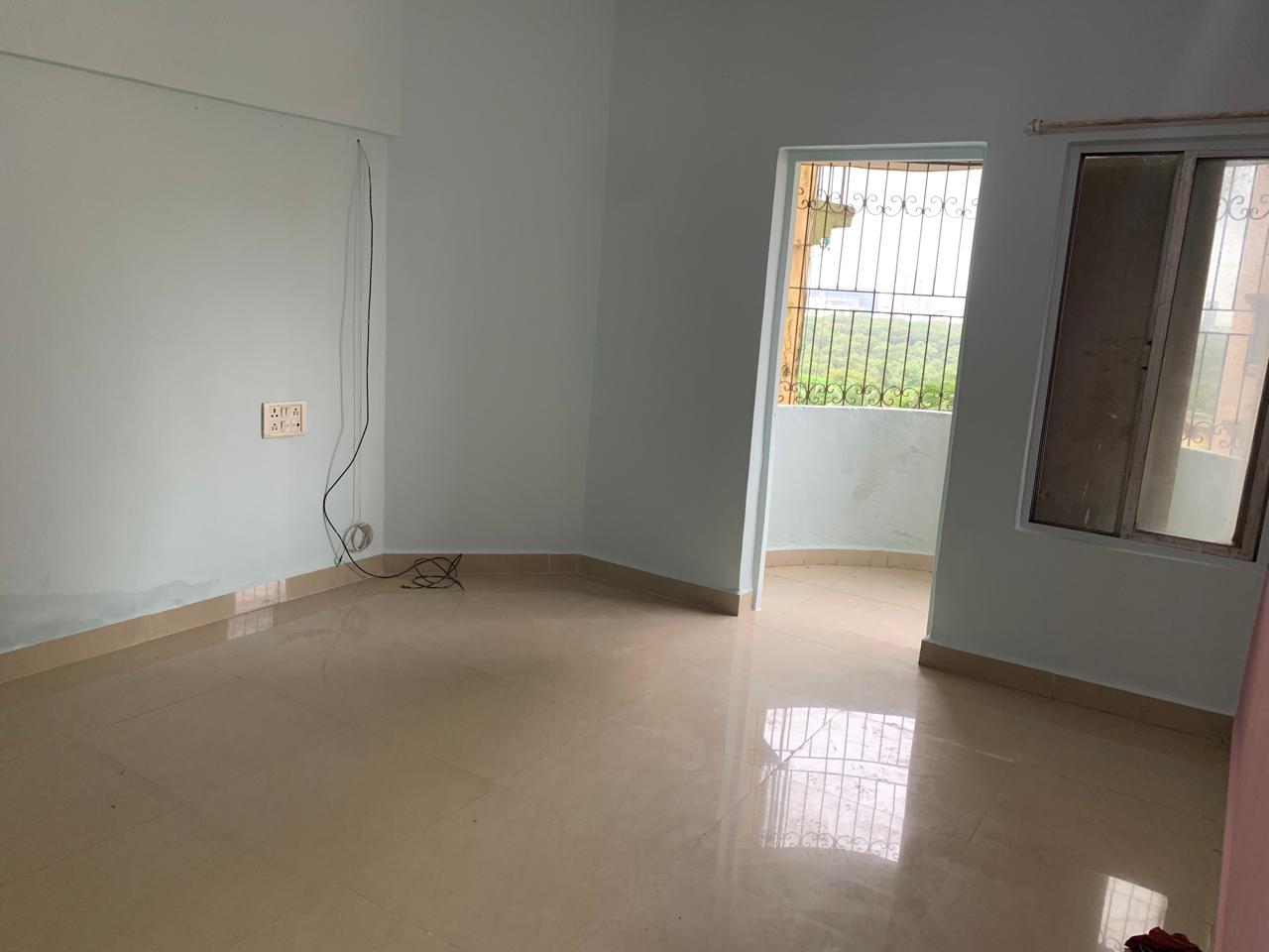 2 BHK + Servant Room 850 Sq.Ft. Apartment in New Krishna Tower