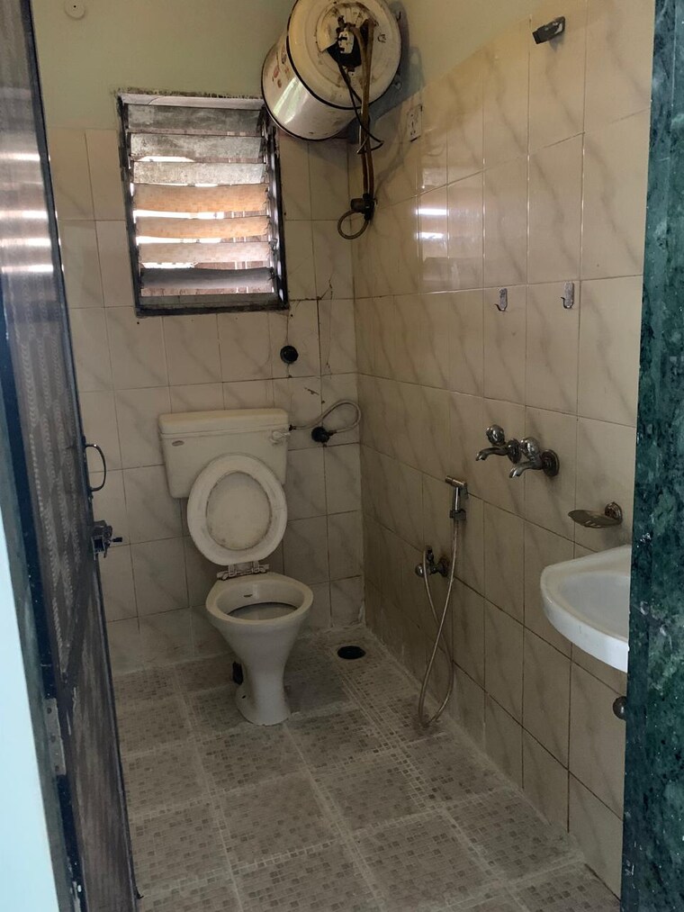 Bathroom, new-krishna-tower 2 Bedroom 850 Sq.Ft. Apartment In Kopar Khairane Navi Mumbai 9306893