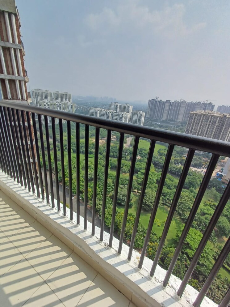 Balcony, omkar-royal-nest 2 Bedroom 985 Sq.Ft. Apartment In Tech Zone 4 Greater Noida Greater Noida 9306927