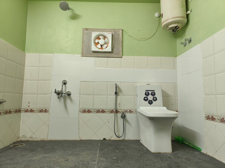 Bathroom, abhinav-apartments-kalasiguda 3 Bedroom 1800 Sq.Ft. Independent House In Kalasiguda Hyderabad 9306968