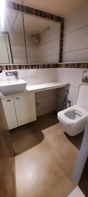 Team Area in 3 BHK Apartment at Springfield Apartment Pali Hill, Pali Hill – for Rent