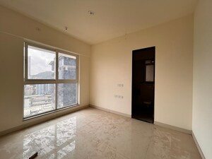 Room in 2 BHK Apartment at Kanakia Silicon Valley, Powai – for Rent