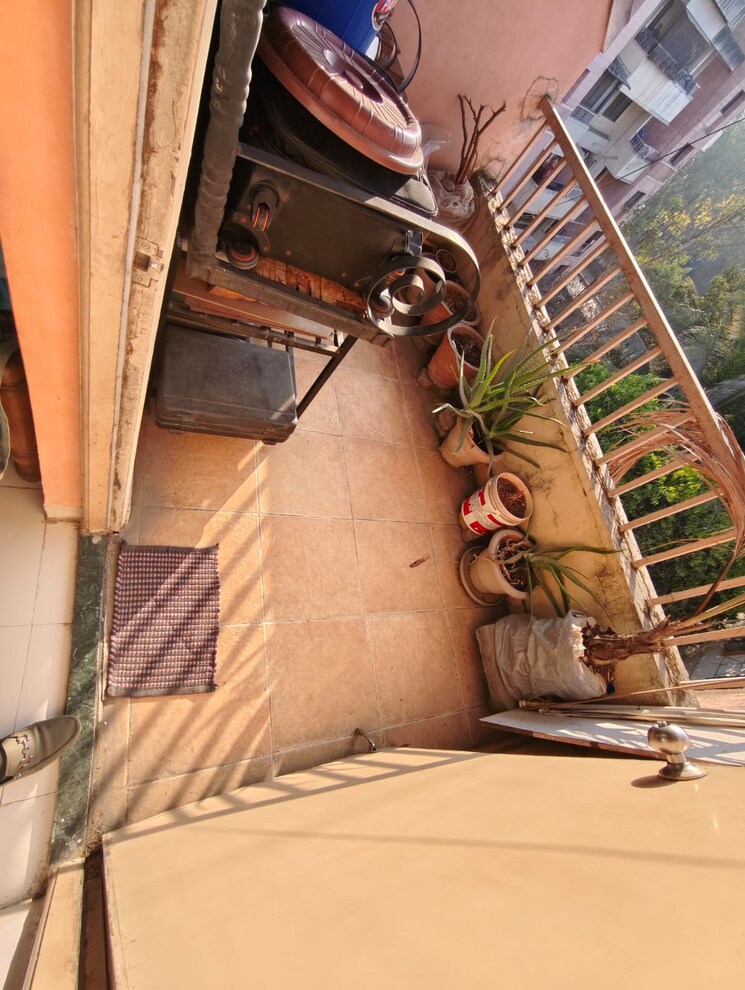 Balcony, daulat-nagar 2 Bedroom 840 Sq.Ft. Apartment In Anand Nagar Pune 9306997