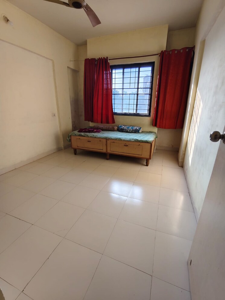 Room, daulat-nagar 2 Bedroom 840 Sq.Ft. Apartment In Anand Nagar Pune 9306997