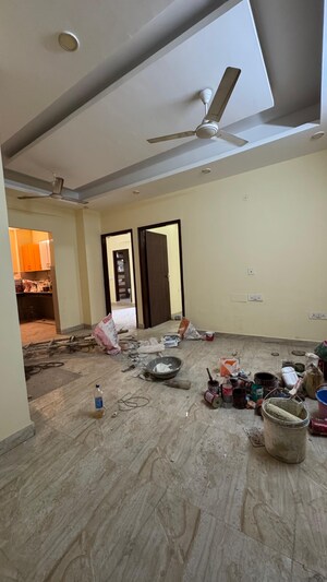 Room in 2 BHK Builder Floor at Chattarpur – for Rent