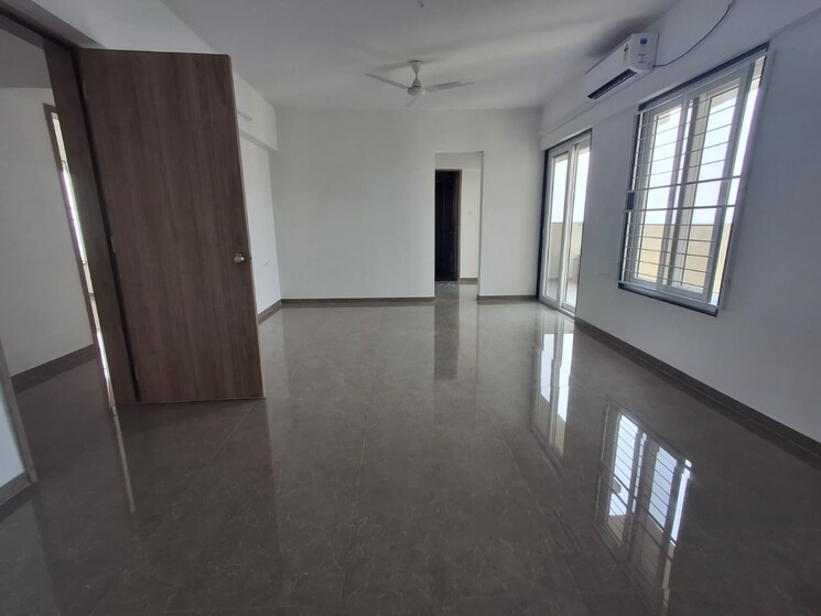 Room, venkatesh-skydale 5 Bedroom 2629 Sq.Ft. Apartment In Hingne Khurd Pune 9307012