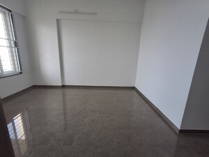 Room in 5 BHK Apartment at Venkatesh Skydale, Hingne Khurd – for Sale