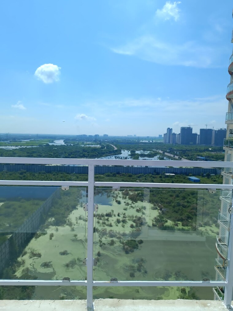 Swimming Pool, samridhi-luxuriya-avenue 3 Bedroom 1625 Sq.Ft. Apartment In Sector 150 Noida 9307027