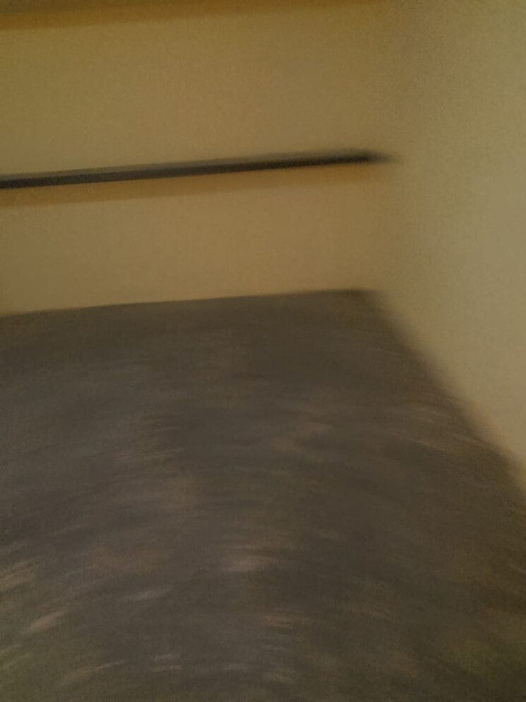 Room, new usmanpur 2 Bedroom 450 Sq.Ft. Independent House In New Usmanpur Delhi 9307097