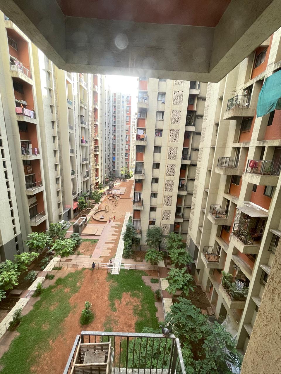 1.5 BHK + Pooja Room Apartment For Rent in Lodha Palava City Lakeshore Greens