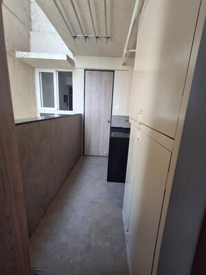 Building Lobby in 5 BHK Apartment at Venkatesh Skydale, Hingne Khurd – for Rent