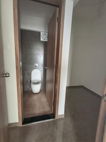 Building Lobby in 5 BHK Apartment at Venkatesh Skydale, Hingne Khurd – for Rent