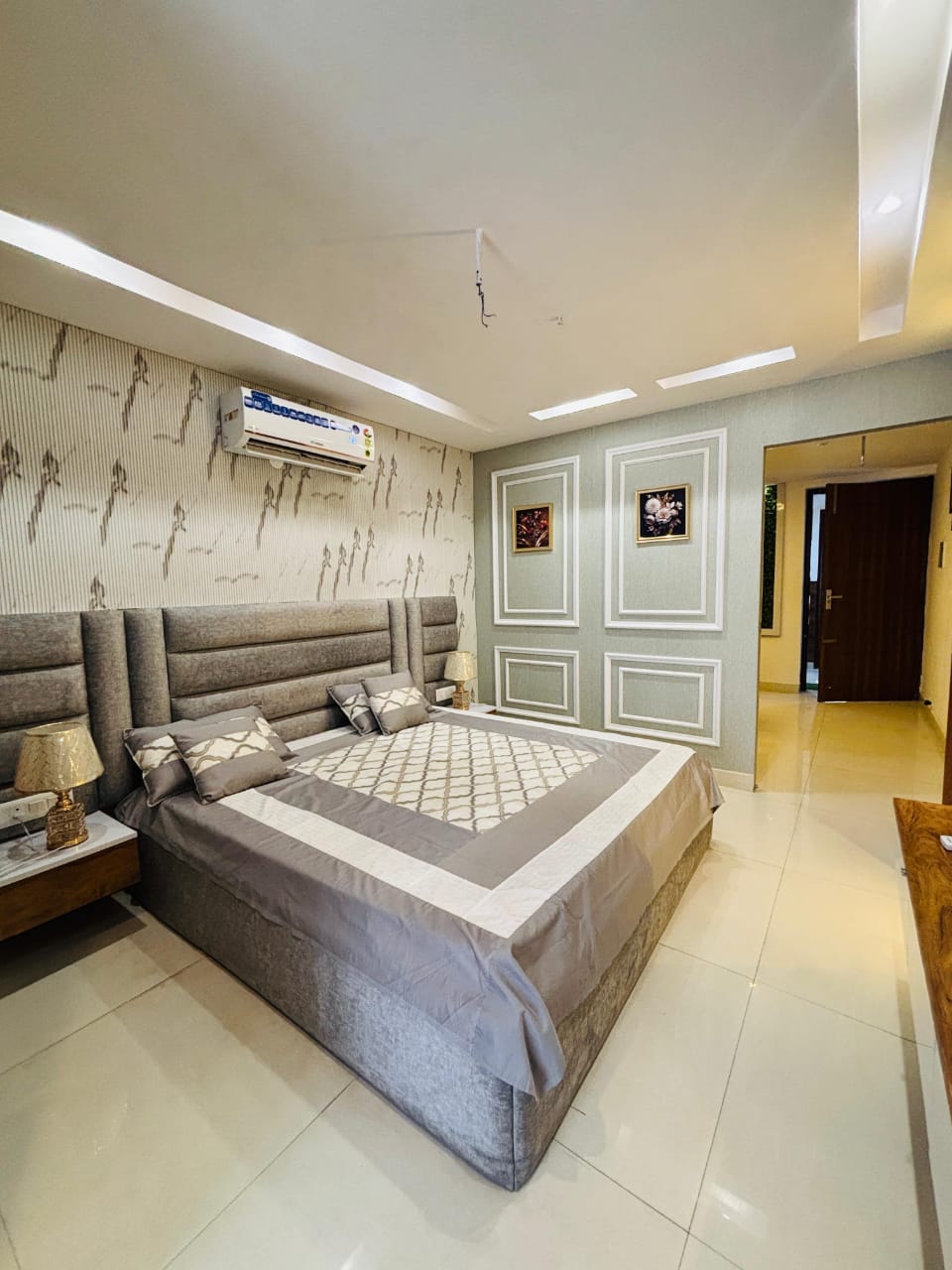 1 BHK 650 Sq.Ft. Apartment in Metro Trade Center