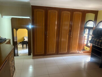 Living Room in 2 BHK Apartment at Sector 15 – for Rent