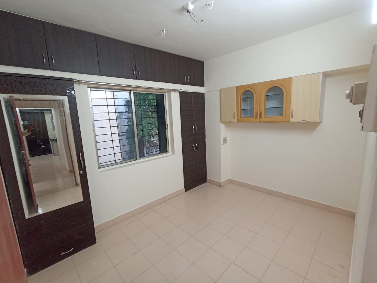 2 BHK + Servant Room 800 Sq.Ft. Apartment in Kapare Heights