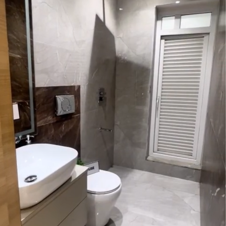 Attached Bathroom, cosmos-chs-kurla 1 Bedroom 390 Sq.Ft. Apartment In Shiv Shrushti Mumbai 9307094