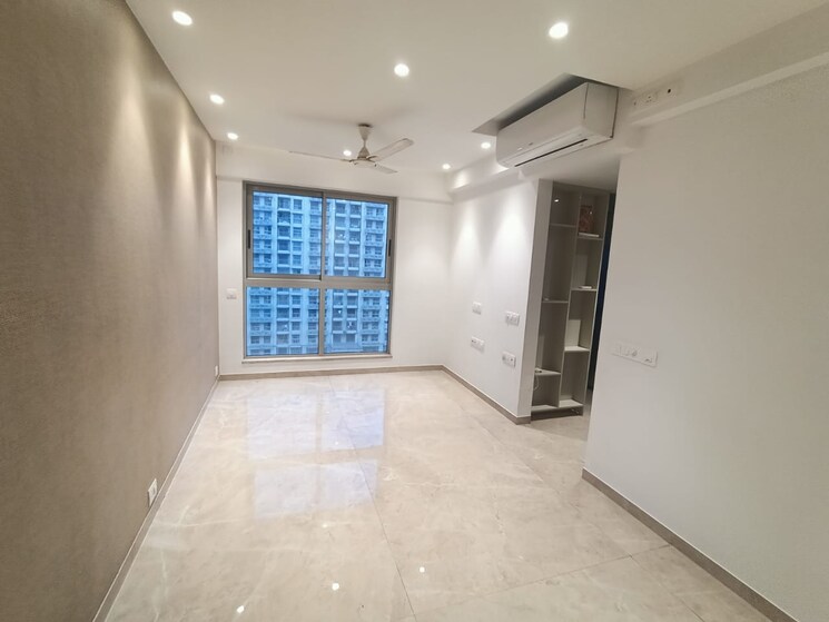 Room, hiranandani-regent-hill 1 Bedroom 385 Sq.Ft. Apartment In Powai Mumbai 9307101