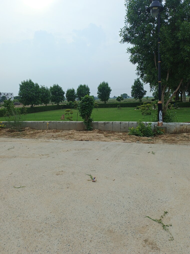 undefined, kasna  200 Sq.Yd. Plot In Kasna Greater Noida 9307106