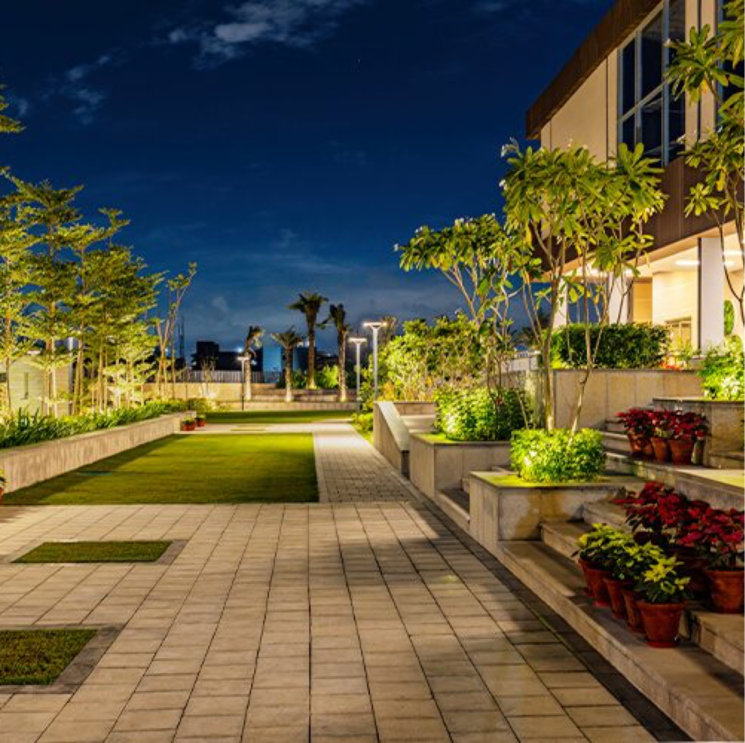 Garden, bptp-amstoria  300 Sq.Yd. Plot In Sector 102 Gurgaon 9307127