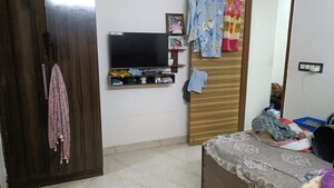 Bedroom in 2 BHK Builder Floor at Malviya Nagar – for Rent