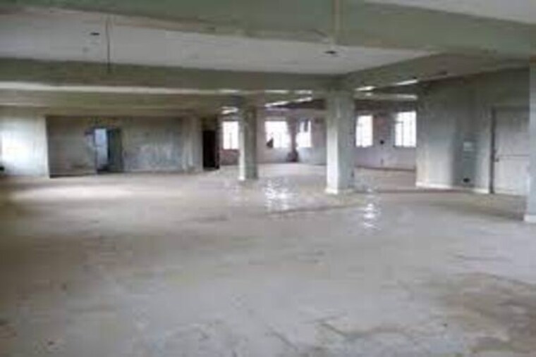  Parking, pace city 2 Commercial Warehouse 9000 Sq.Ft. In Pace City 2 Gurgaon 9306829
