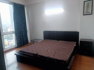 Furnished Amenities in 3 BHK Apartment at Bestech Park View City 1, Sector 48 – for Rent