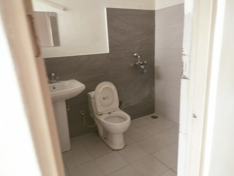 Attached Bathroom, trishla-city 3 Bedroom 1550 Sq.Ft. Apartment In Patiala Road Zirakpur 9307200