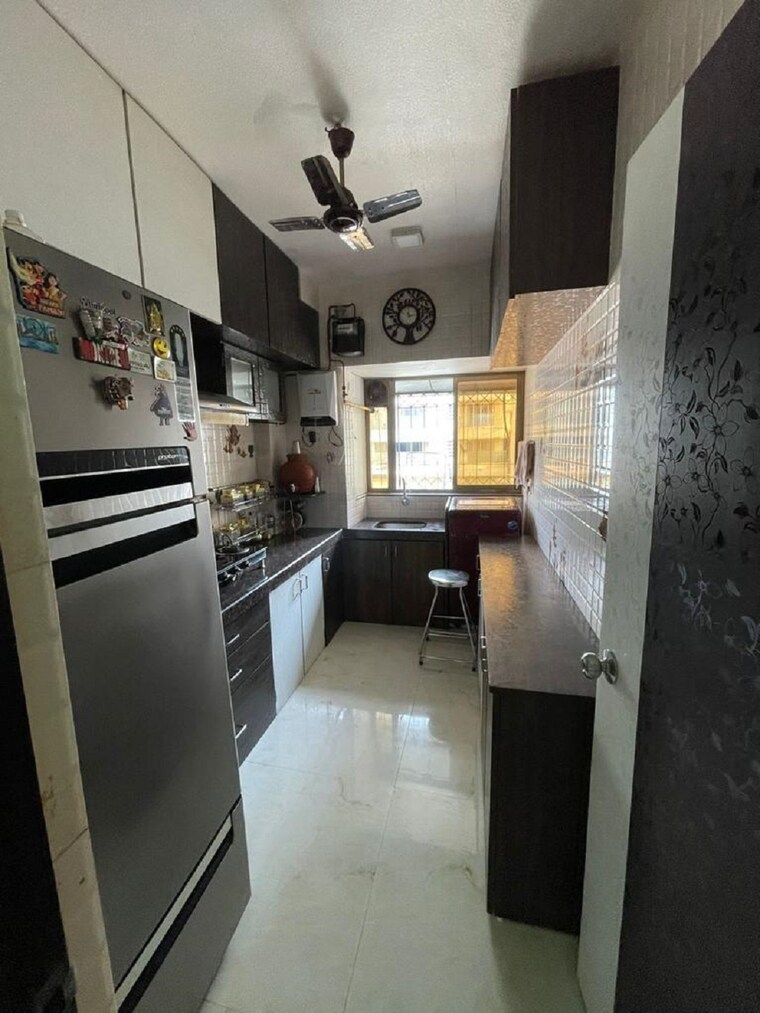 Kitchen, bandra west 2 Bedroom 750 Sq.Ft. Apartment In Bandra West Mumbai 9307176