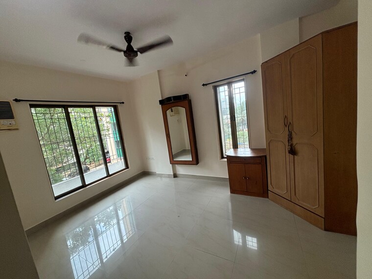 Room, raunak-heights 1 Bedroom 405 Sq.Ft. Apartment In Ghodbunder Road Thane 9307187