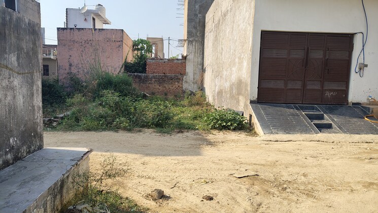 undefined, defence-empire  93 Sq.Yd. Plot In Surajpur Greater Noida 9307201