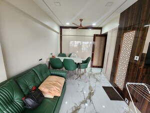 2 BHK Apartment For Rent in Bandra West