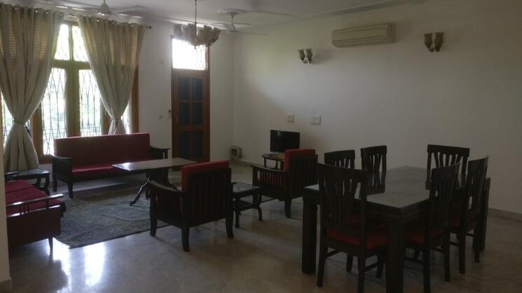 Living Room, defence colony 3 Bedroom 2700 Sq.Ft. Builder Floor In Defence Colony Delhi 9307244