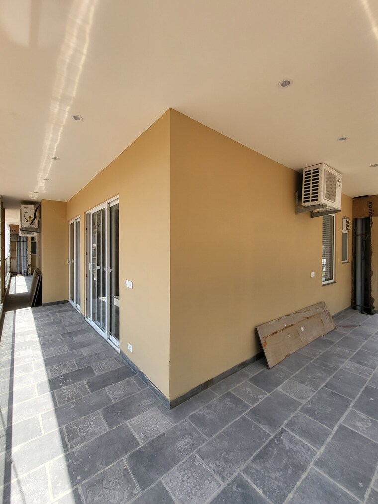 Room, urban-the-zirk 3 Bedroom 1750 Sq.Ft. Apartment In Nabha Zirakpur 9307245